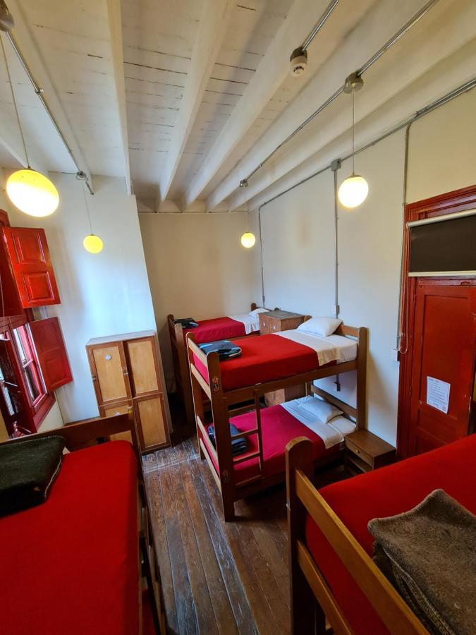 Flying Dog Hostel Lima Bagian luar foto