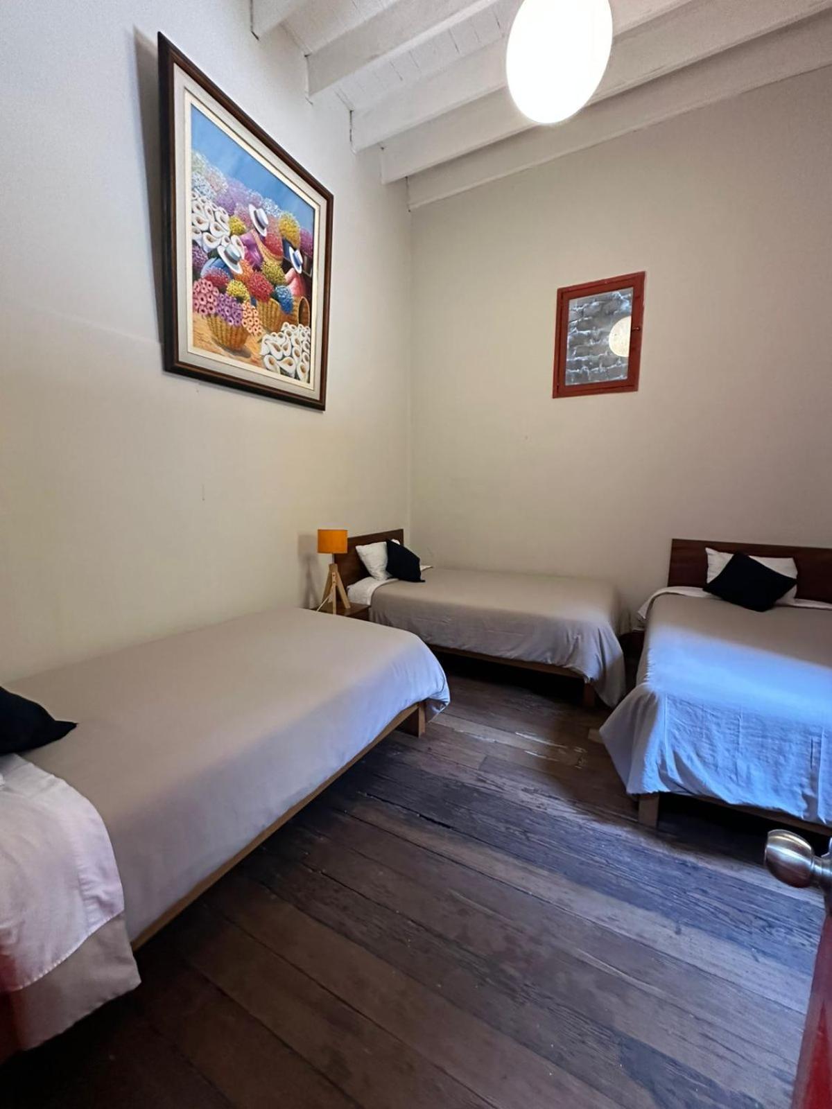 Flying Dog Hostel Lima Bagian luar foto