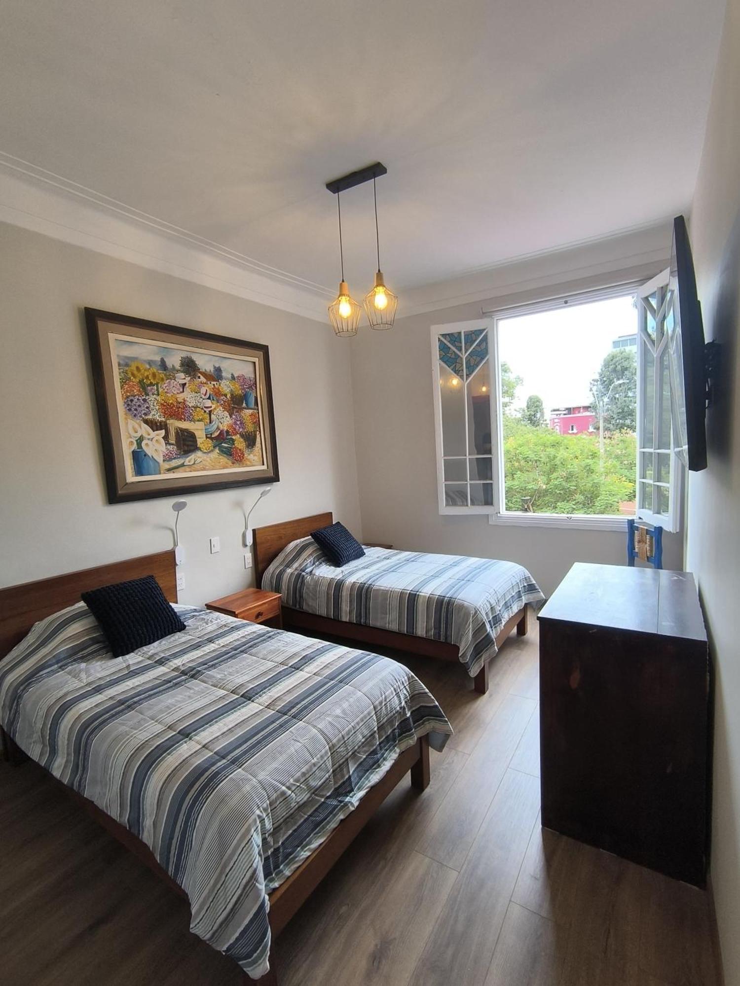 Flying Dog Hostel Lima Bagian luar foto